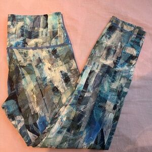 Lululemon Wunder Under Hi-Rise 7/8 Tight, Size 8